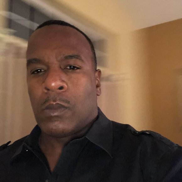 Meet your Posher, Kevin - Picture 1 of 1